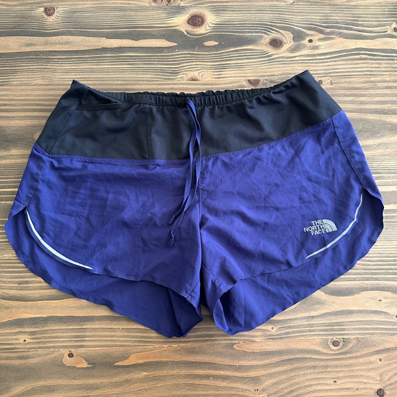 Women's The North Face Flight Series Athletic Shorts S Purple Black FlashDry Gym - Picture 1 of 5